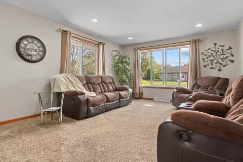 Living - w6176 Pilgrim Street, Appleton, WI 54914 photo 1 of 1