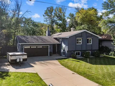 Exterior - 175 Stroebe Rd, Appleton, WI 54914 photo 3 of 15