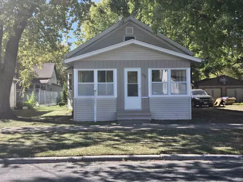 272 Morris St, Fond Du Lac, WI 54935