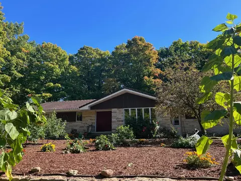 W4363 Pinewoods Loop No 12, Wallace, MI 49893