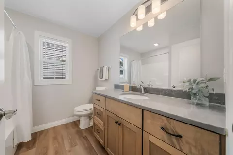 2355 E Plank Cir, Appleton, WI 54915 photo 7
