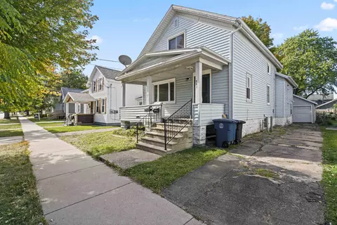 581 Boyd St, Oshkosh, WI 54901