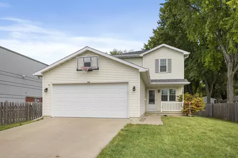 310 Allen Ave, Oshkosh, WI 54901