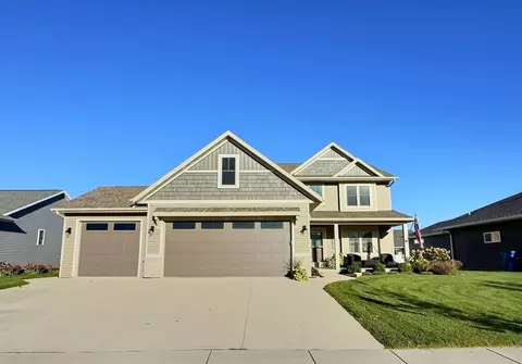 3370 Casey Trl, Oshkosh, WI 54904