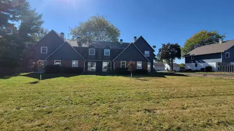 2592 Finger Rd, Green Bay, WI 54302