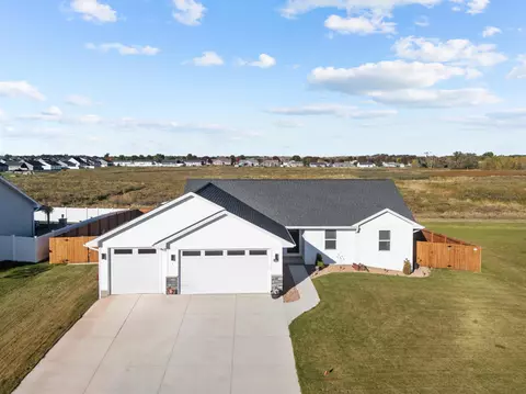 3001 S Weiler Rd, Kaukauna, WI 54130