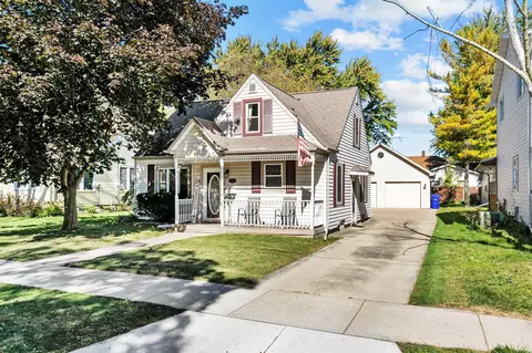 1132 W Summer St, Appleton, WI 54914 photo 2