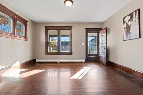 1622 W Rogers Ave, Appleton, WI 54914 photo 4