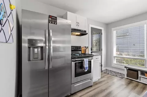 Kitchen - 420 W Packard St, Appleton, WI 54911 photo 3 of 5