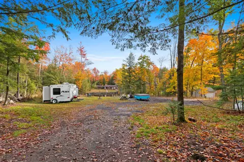 13290 Hillside Dr, Suring, WI 54174