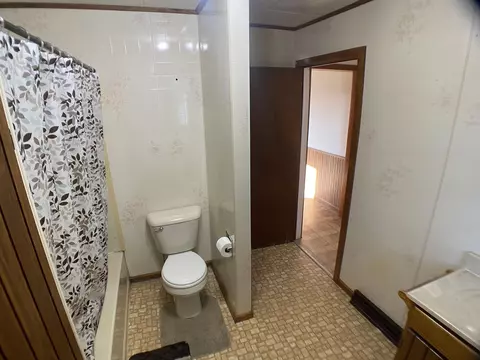 W11310 County Rd G, Gresham, WI 54128 photo 8