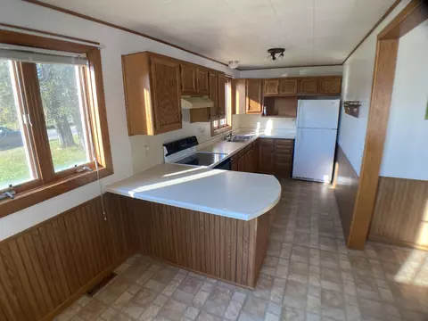W11310 County Rd G, Gresham, WI 54128 photo 3