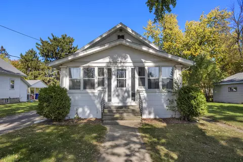 1316 W Washington St, Appleton, WI 54914