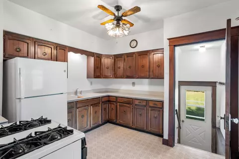 1316 W Washington St, Appleton, WI 54914 photo 7