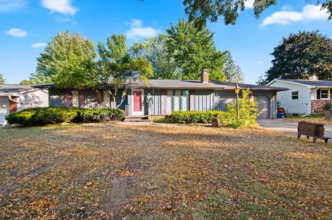 1015 Cameron St, Green Bay, WI 54304
