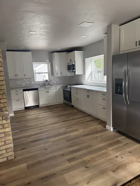 1500 W Washington St, Appleton, WI 54914 photo 5