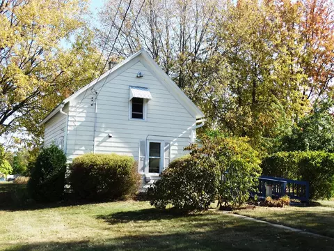 311 Frank Ave, Algoma, WI 54201 photo 4