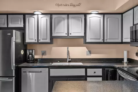 1205 S Nicolet Rd #C, Appleton, WI 54914 photo 12