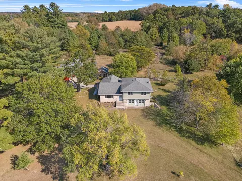 n6882 31st Drive, Weyauwega, WI 54983