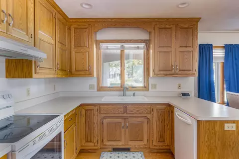 1325 E Keystone Ln, Appleton, WI 54913 photo 7