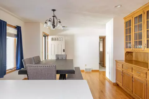 1325 E Keystone Ln, Appleton, WI 54913 photo 5