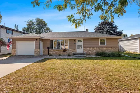 1713 E Byrd St, Appleton, WI 54911