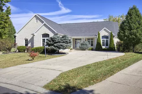 33 Glenwood Ct, Fond Du Lac, WI 54935
