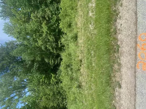2060 Lost Trl, Suamico, WI 54313
