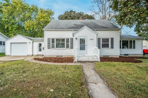 1709 Main Ave, Kaukauna, WI 54130