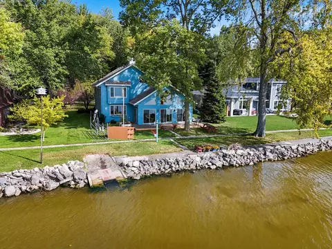 w6861 Firelane 4, Menasha, WI 54952