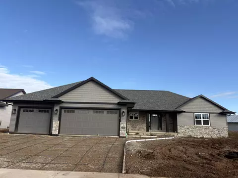 4068 Antwerp Ave, Green Bay, WI 54313