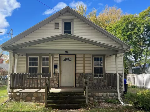 827 N Mason St, Appleton, WI 54914