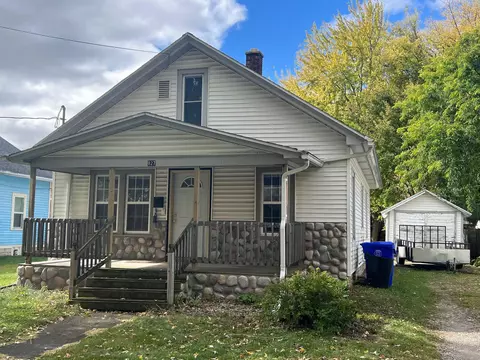 827 N Mason St, Appleton, WI 54914 photo 2