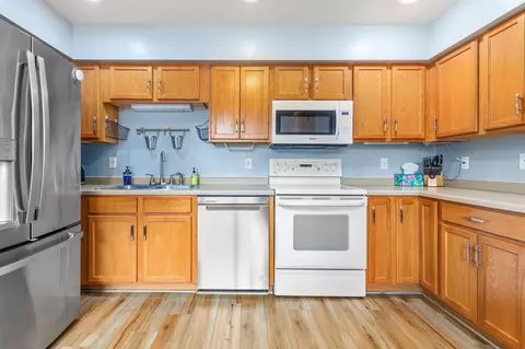 1808 E Newberry St, Appleton, WI 54915 photo 9