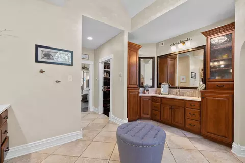 Entry Way - 4739 Waterstone Ct, Appleton, WI 54914 photo 8 of 12
