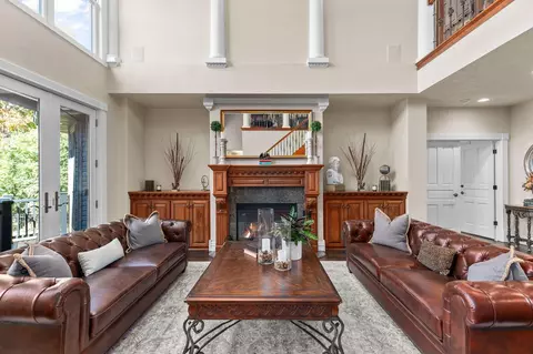 Living - 4739 Waterstone Ct, Appleton, WI 54914 photo 4 of 8