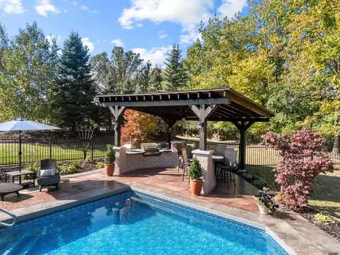Exterior - 4739 Waterstone Ct, Appleton, WI 54914 photo 6 of 10