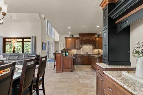 Entry Way - 4739 Waterstone Ct, Appleton, WI 54914 photo 5 of 12