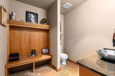 Bath - 4739 Waterstone Ct, Appleton, WI 54914 photo 11 of 14