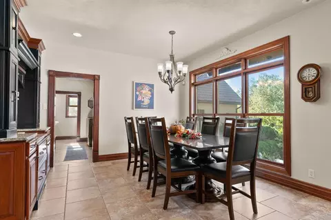 Dining - 4739 Waterstone Ct, Appleton, WI 54914 photo 3 of 4
