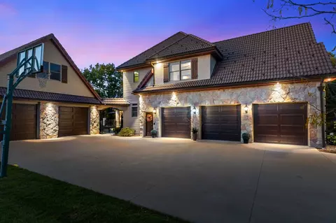 Exterior - 4739 Waterstone Ct, Appleton, WI 54914 photo 3 of 10