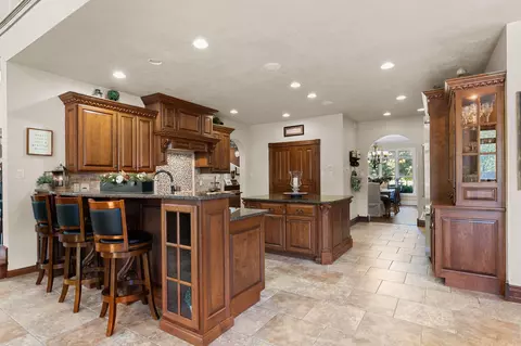 Kitchen - 4739 Waterstone Ct, Appleton, WI 54914 photo 4 of 6