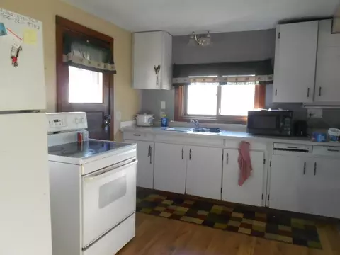 Kitchen - 725 Mader St, Gresham, WI 54128 photo 1 of 3