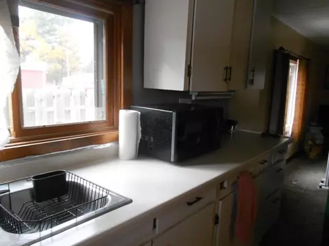 Kitchen - 725 Mader St, Gresham, WI 54128 photo 3 of 3