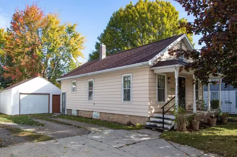 132 Washington St, Brillion, WI 54110