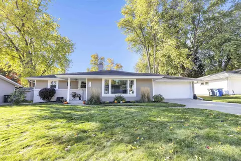 939 Morris Ave, Green Bay, WI 54304