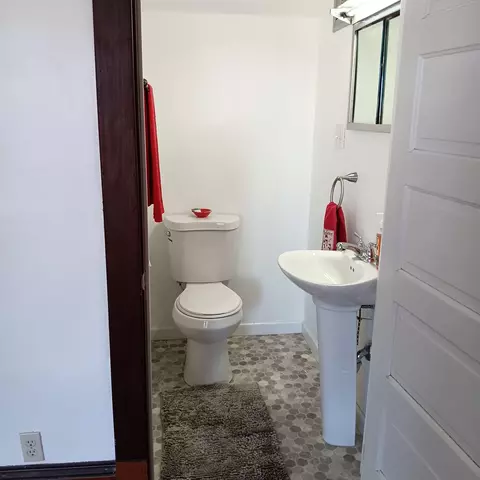 Bath - 631 E Calumet St, Appleton, WI 54915 photo 1 of 3