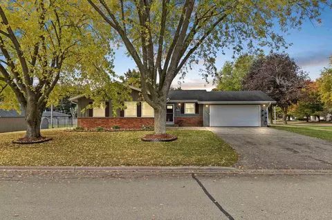 143 N Washington St, Bonduel, WI 54107
