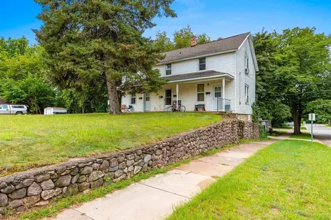401 S Smalley St, Shawano, WI 54166