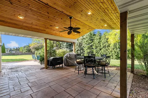 Exterior - 2528 W Darling St, Appleton, WI 54914 photo 3 of 5